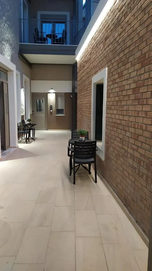 Uni Island - City Center Suites Heraklion  Heraklion (Crete)